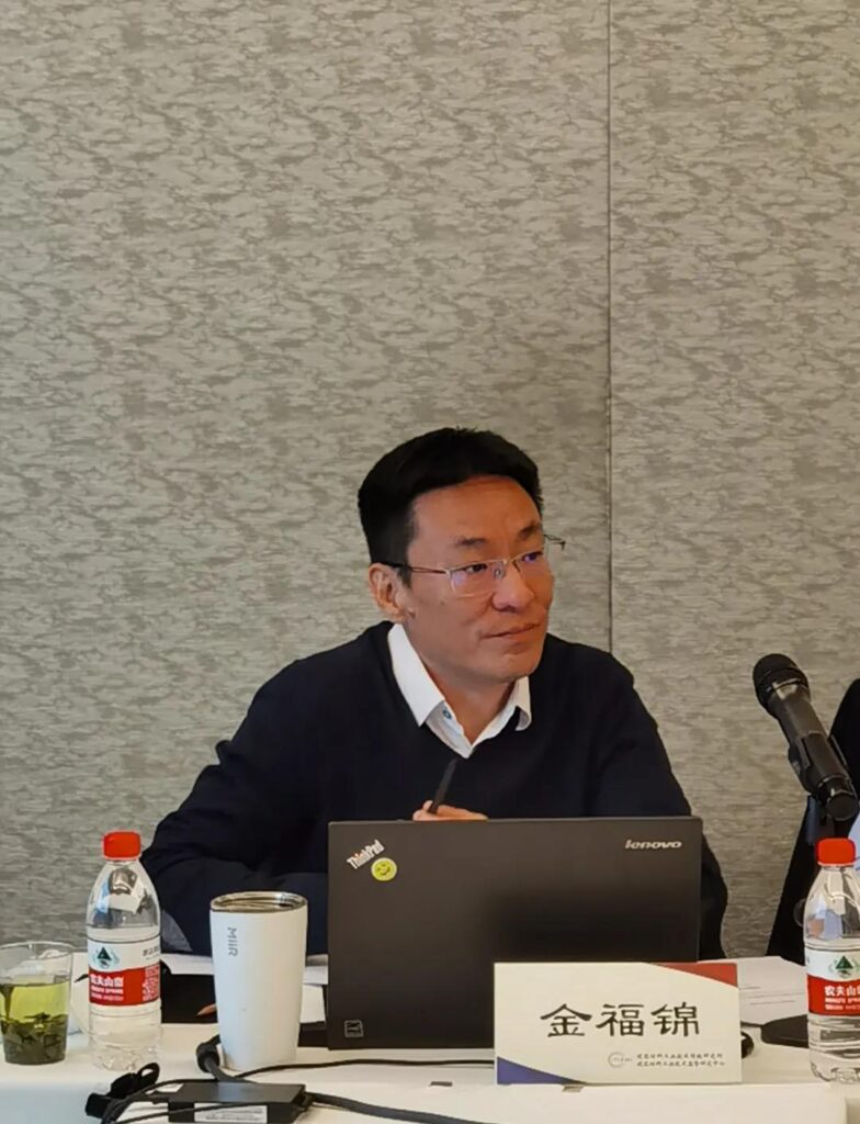 《建筑絕熱用石墨改性擠塑聚苯乙烯泡沫塑料板》標(biāo)準(zhǔn)項(xiàng)目第二次工作會(huì)議在北京召開-4-20230902093034